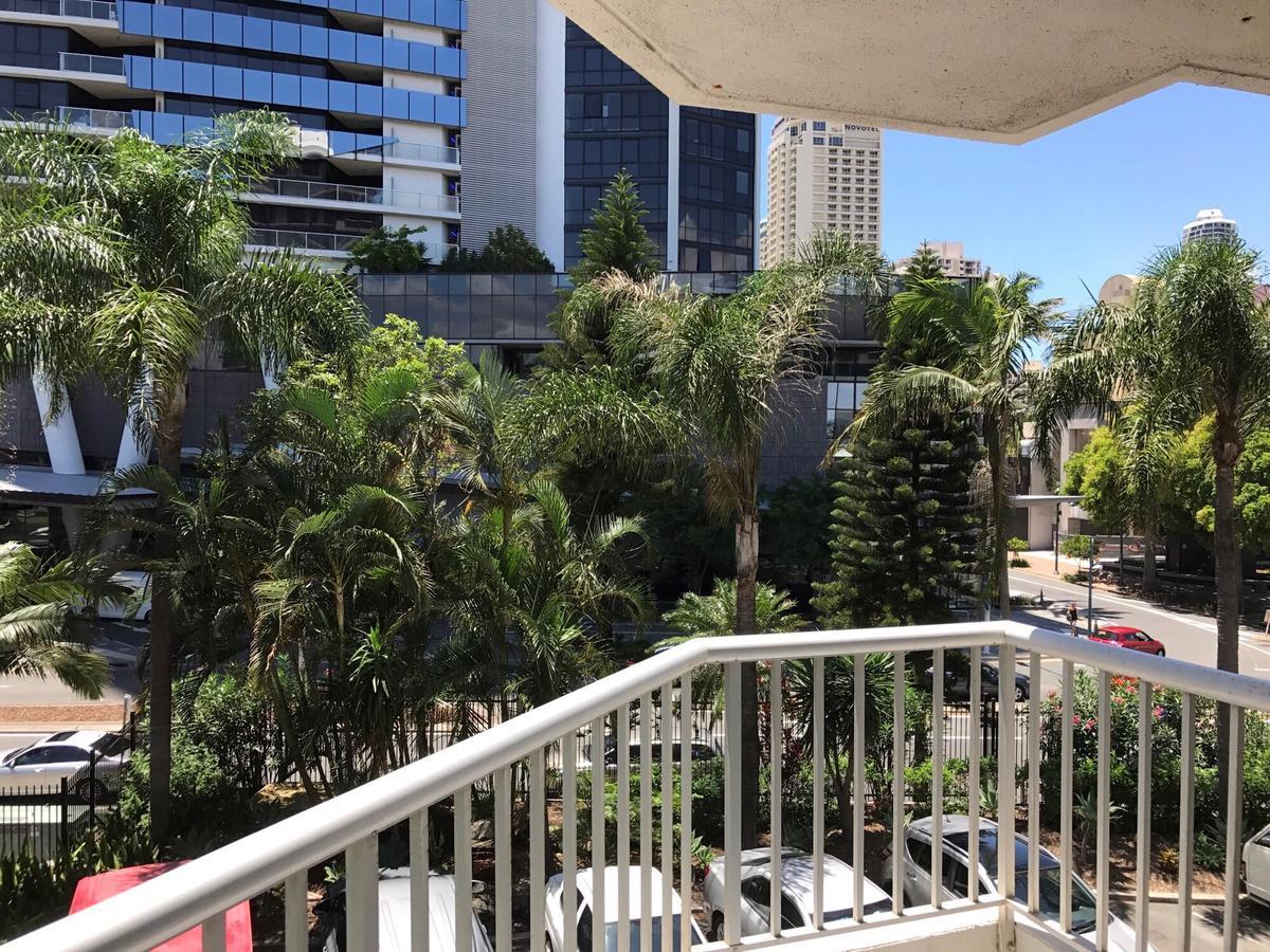 Moorings On Cavill Surfers Paradise Gold Coast Dış mekan fotoğraf