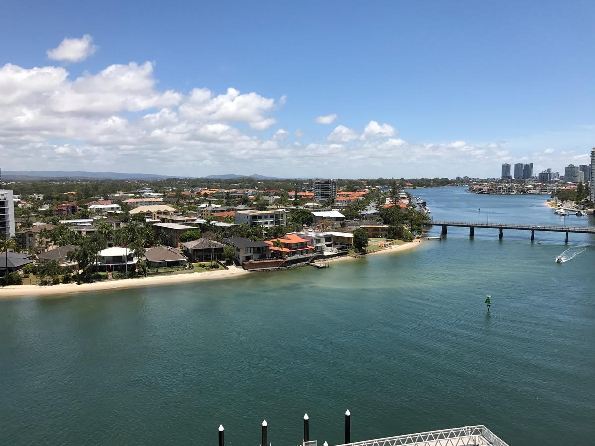 Moorings On Cavill Surfers Paradise Gold Coast Dış mekan fotoğraf