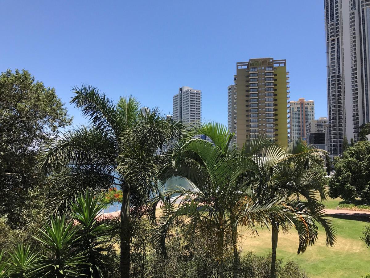 Moorings On Cavill Surfers Paradise Gold Coast Dış mekan fotoğraf