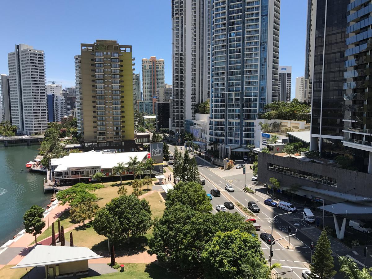 Moorings On Cavill Surfers Paradise Gold Coast Dış mekan fotoğraf