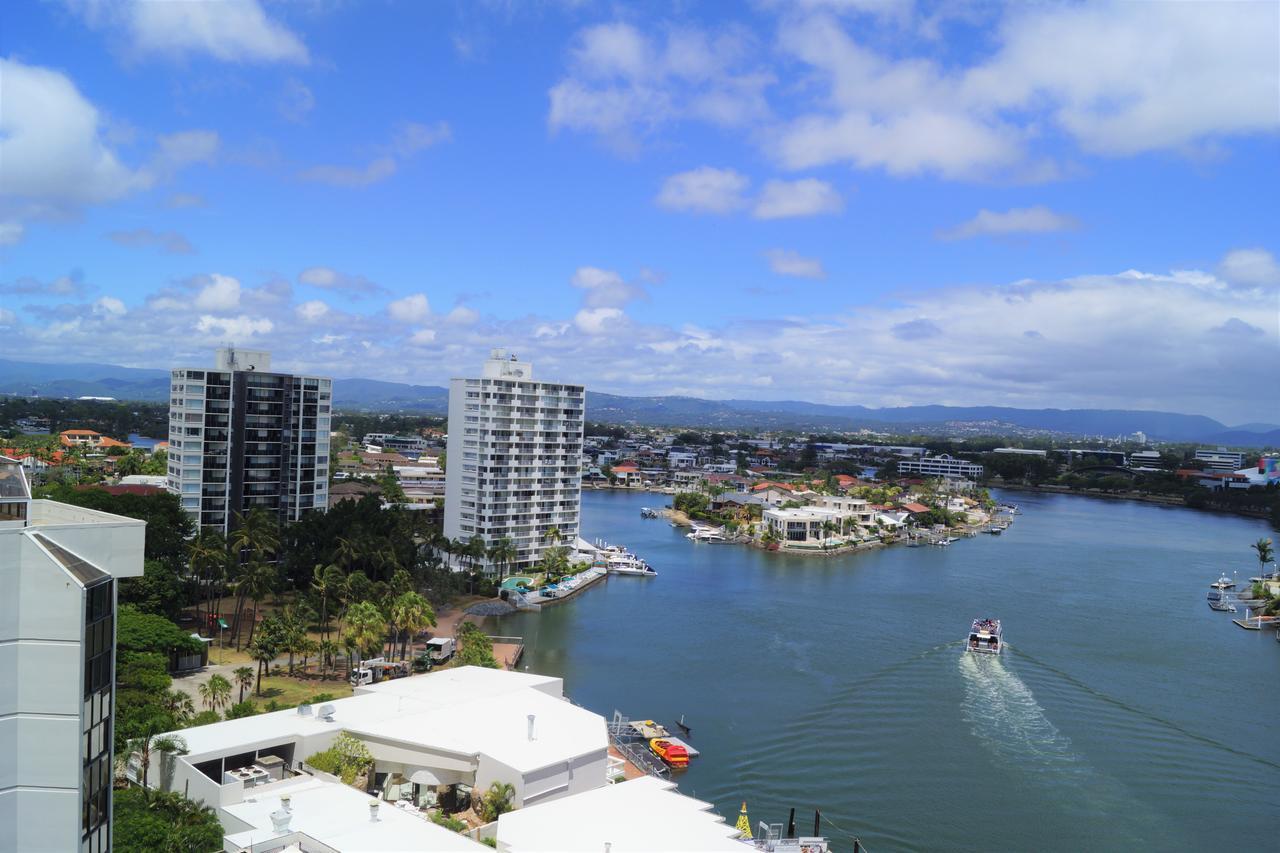Moorings On Cavill Surfers Paradise Gold Coast Dış mekan fotoğraf