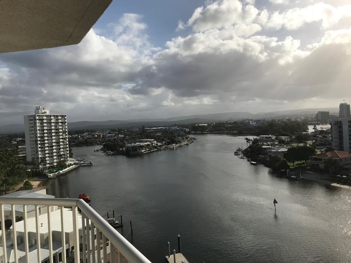 Moorings On Cavill Surfers Paradise Gold Coast Dış mekan fotoğraf