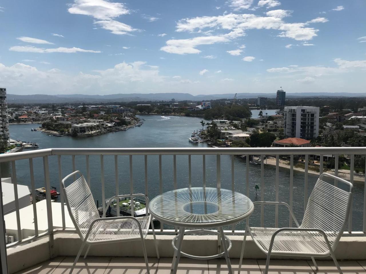 Moorings On Cavill Surfers Paradise Gold Coast Dış mekan fotoğraf